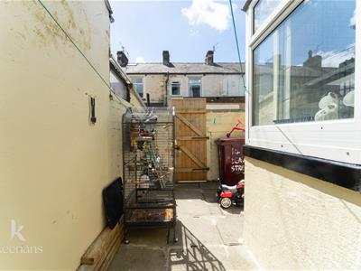 Picture 19